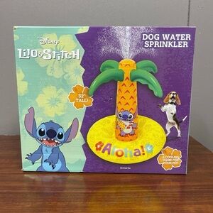 Disney Lilo & Stitch Aloha Dog Sprinkler - Yellow and Green